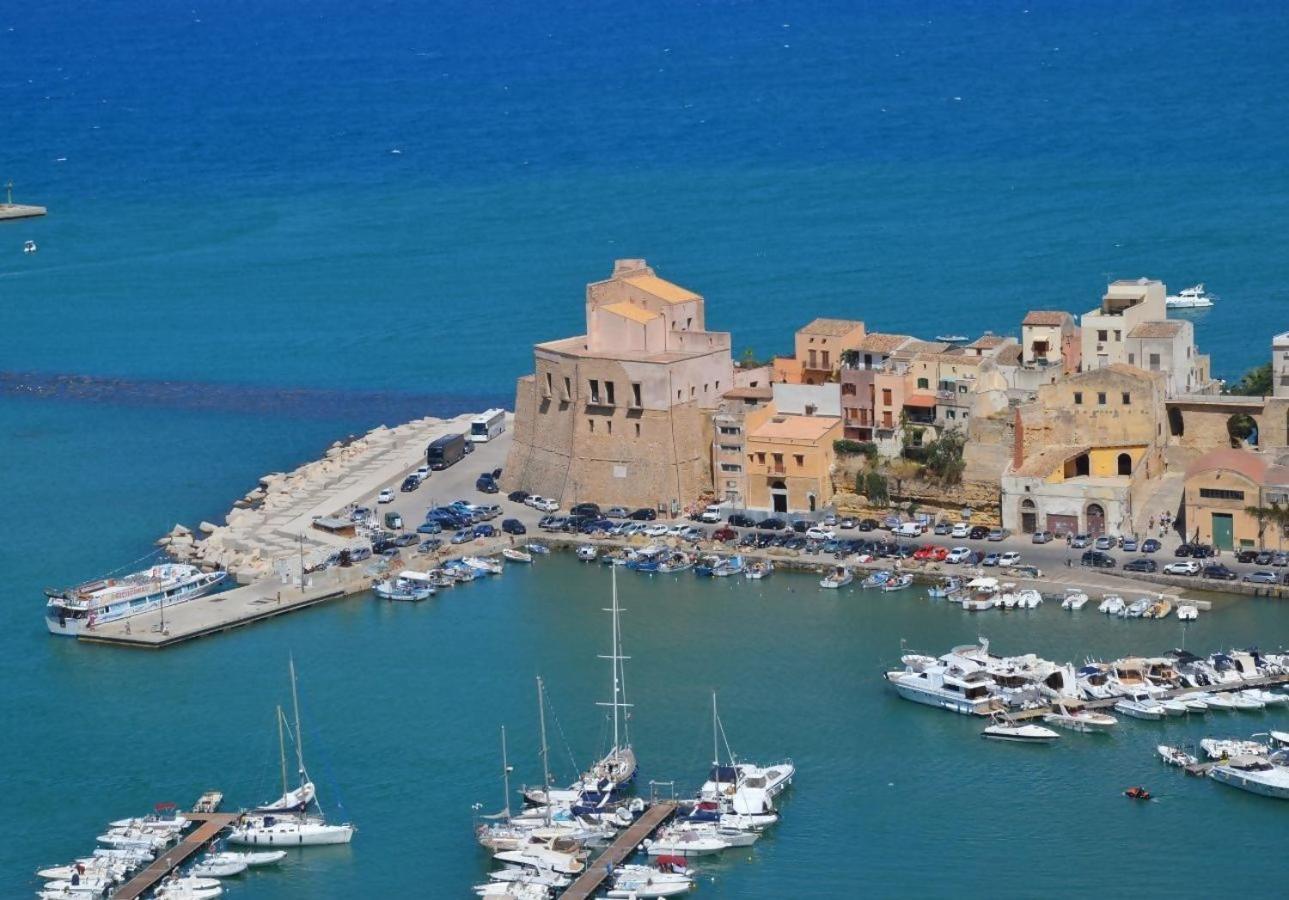 Semplice Bnb Bonagia Вальдериче Номер фото